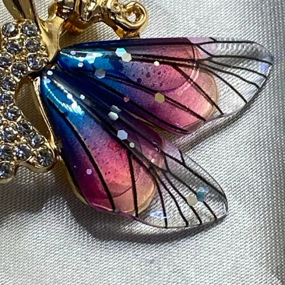 no brand gold tone